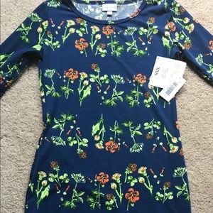 Lularoe NWT XXS Vintage Floral Julia
